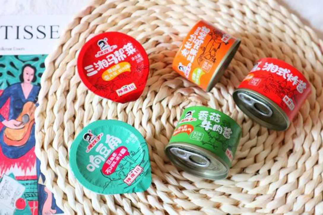 從0到整線交付,呂工機(jī)械為調(diào)味品企業(yè)定制全自動(dòng)醬料包裝產(chǎn)線